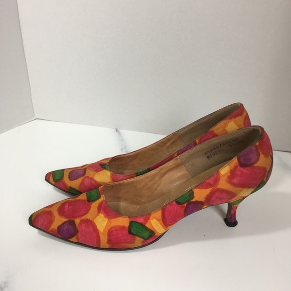 Sakowitz Gamins Heels Pumps Satin Fabric Size 6.5 - Picture 1 of 8